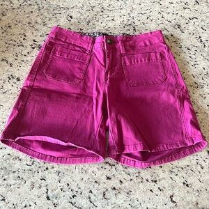 One 5 One Women's Fuschia Shorts